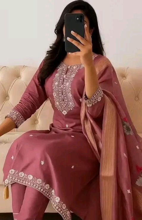Women's Purple Embroidered Rayon Slub Kurta Set with Pants & Chanderi Cotton Dupatta